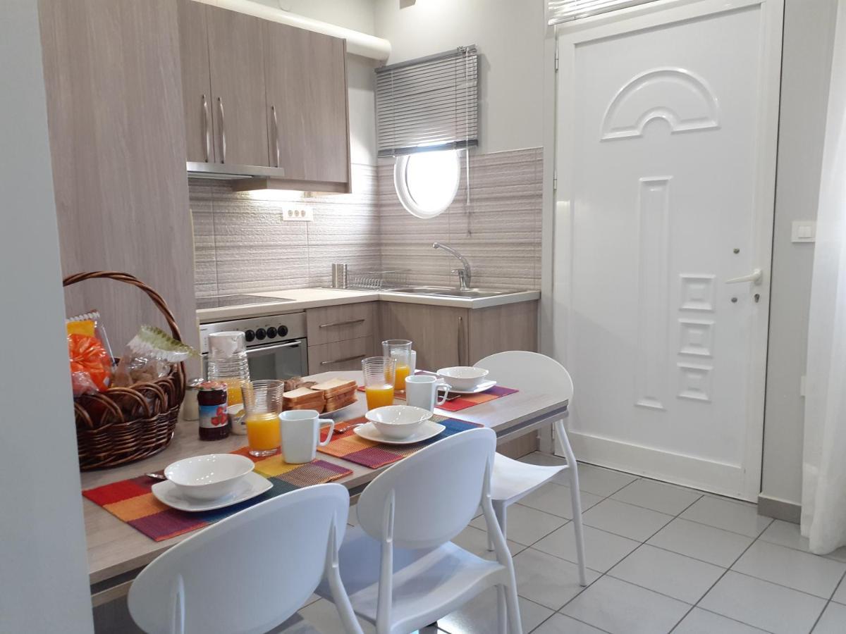 Dennis Stylish Apartment Kato Daratso Exterior foto