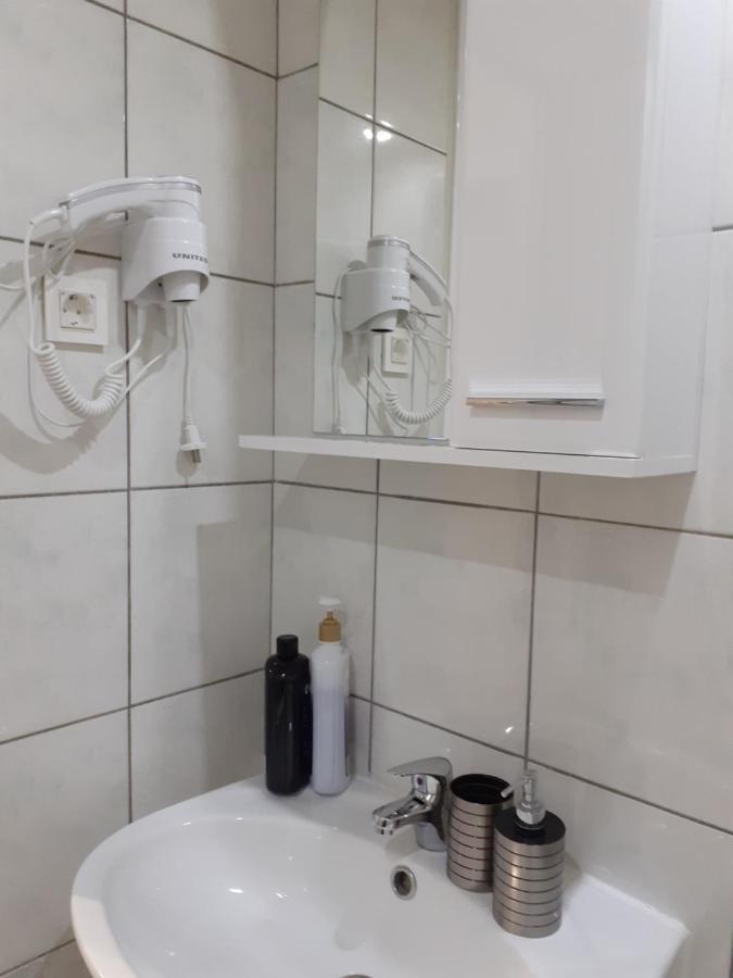 Dennis Stylish Apartment Kato Daratso Exterior foto