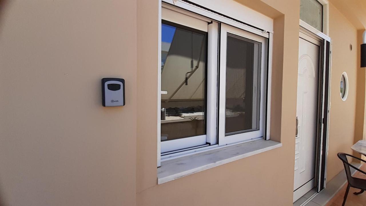 Dennis Stylish Apartment Kato Daratso Exterior foto